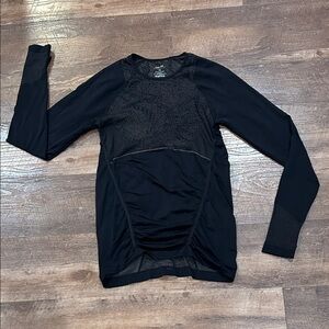 Title Nine Black Long Sleeve Athletic Top Size M